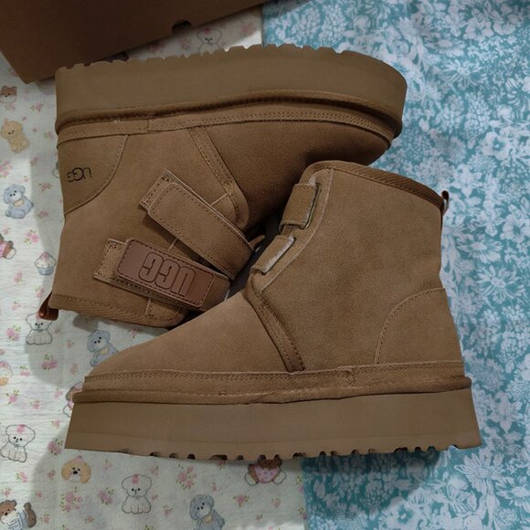UGG Brown Snow Boots - Picture 9 of 10